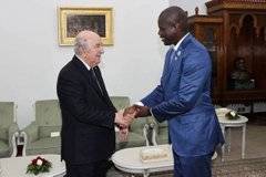 The President of the Republic receives the Minister of Foreign Relations and Cooperation of the Republic of South Africa